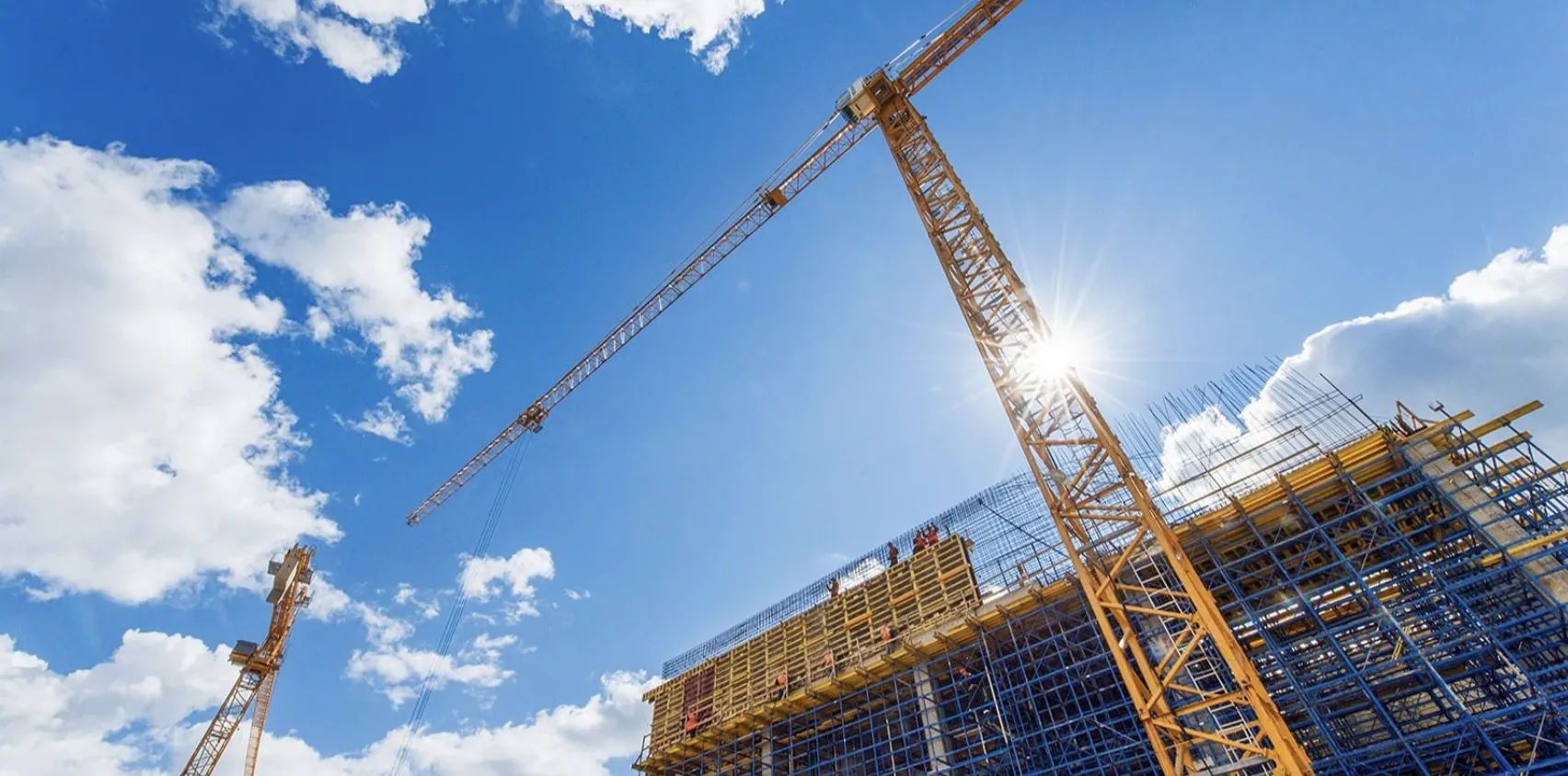 Госдума приняла закон о штрафах для строительных СРО