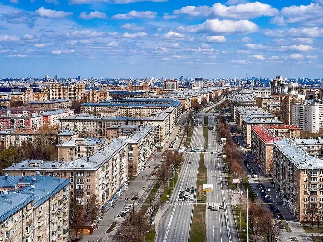 В Ломоносовском районе выставили на торги два помещения для бизнеса