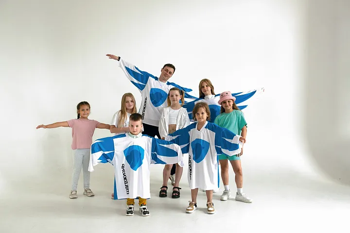 Благотворительный фонд «Вклад в будущее» поможет COLDY развивать детский хоккей