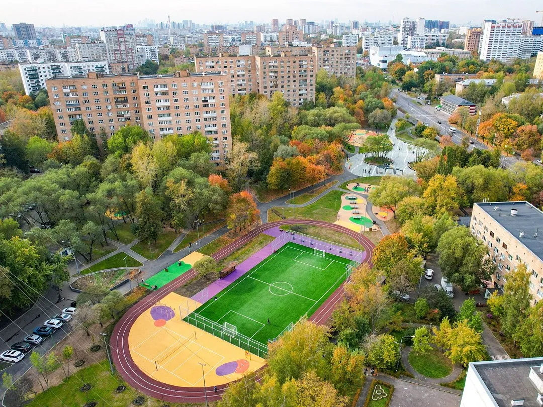 В Москве за год обустроили более 800 спортивных площадок