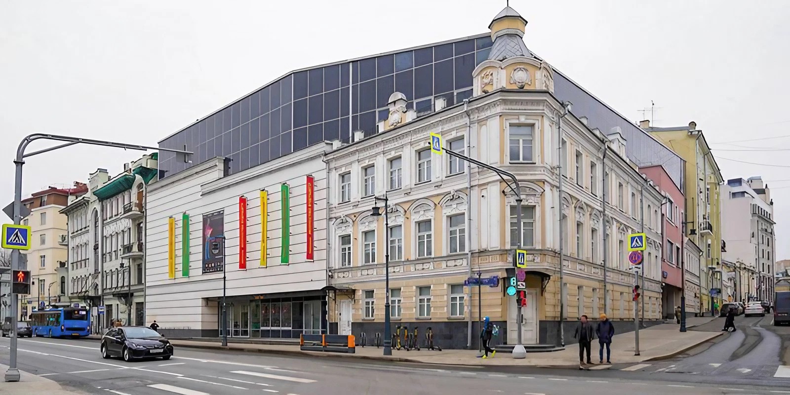 В Москве после капитального ремонта открылся «Мультимедиа Арт Музей» 