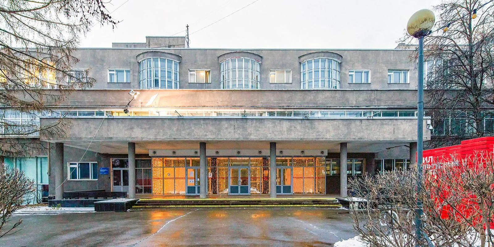 В Москве обновят культурные центры «ЗИЛ» и «Авангард»