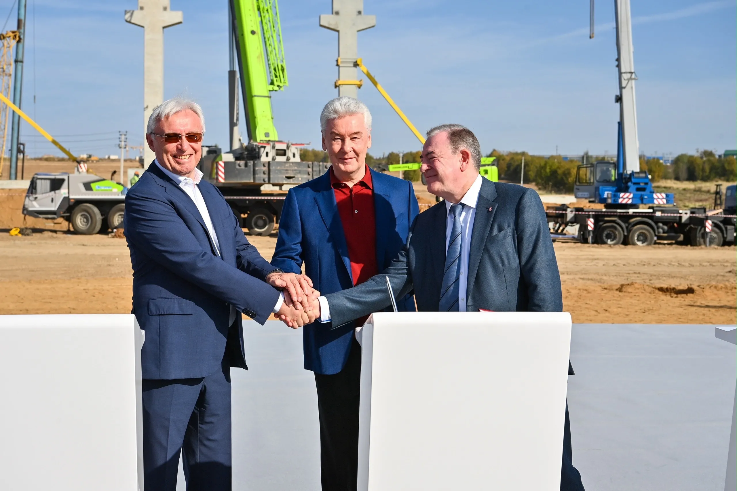 В Москве построят завод по производству батарей для электротранспорта