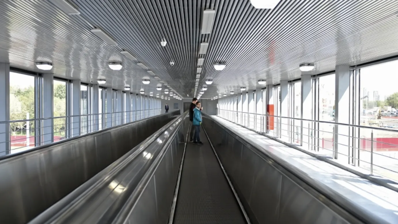  Первый в метро переход с траволаторами появится на станции «Достоевская»