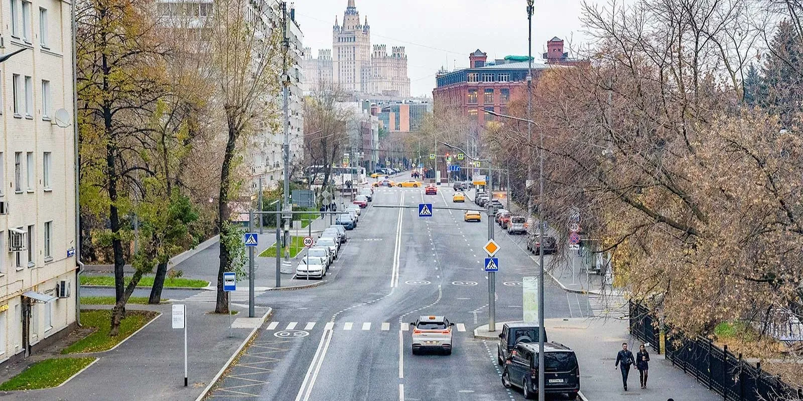 Мантулинскую улицу и проезд вдоль парка «Красная Пресня» привели в порядок