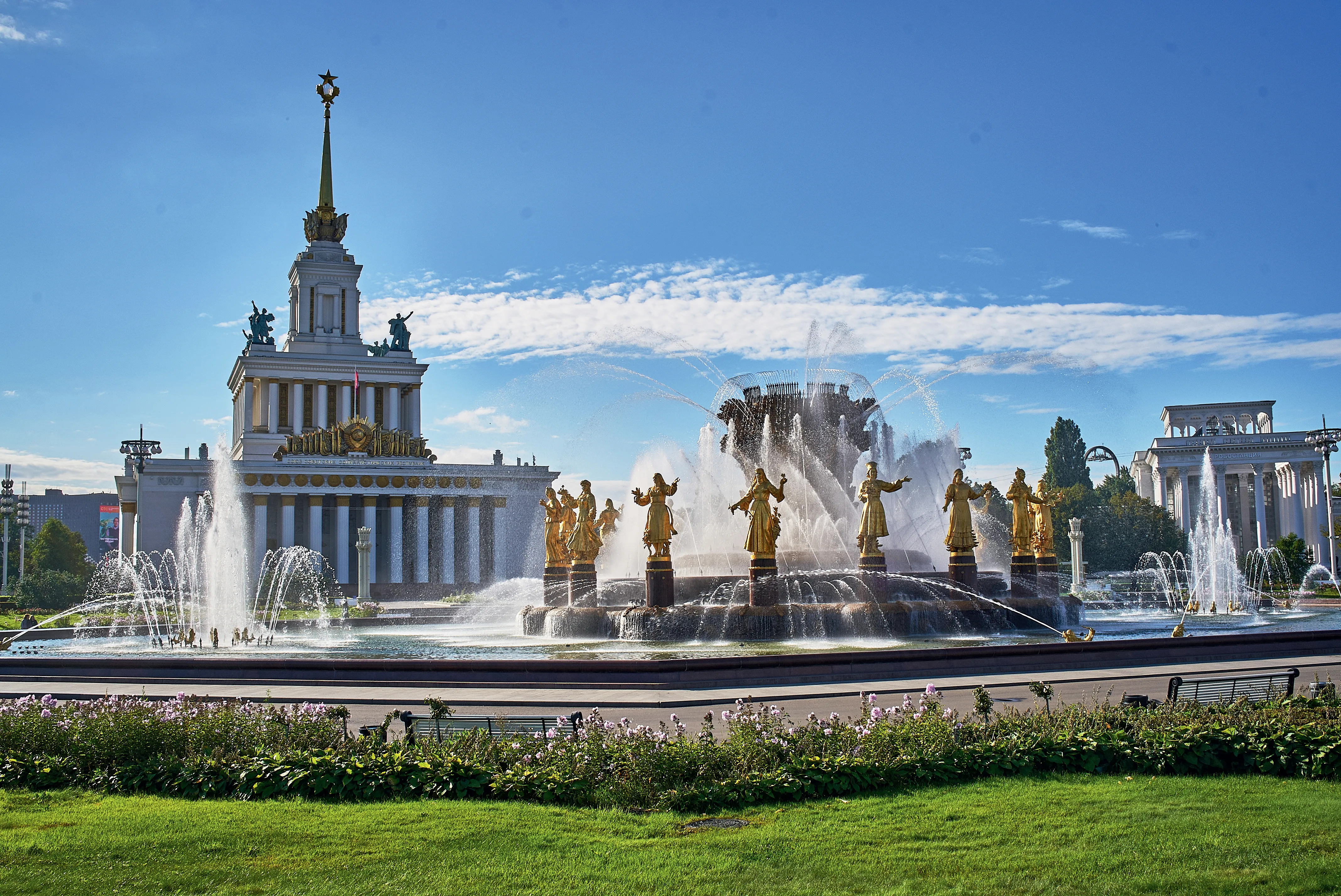 Идем гулять на ВДНХ