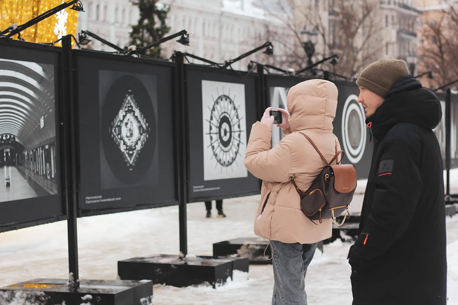 Фотовыставка «Архитектура света» на Тверском бульваре продлится до 10 декабря