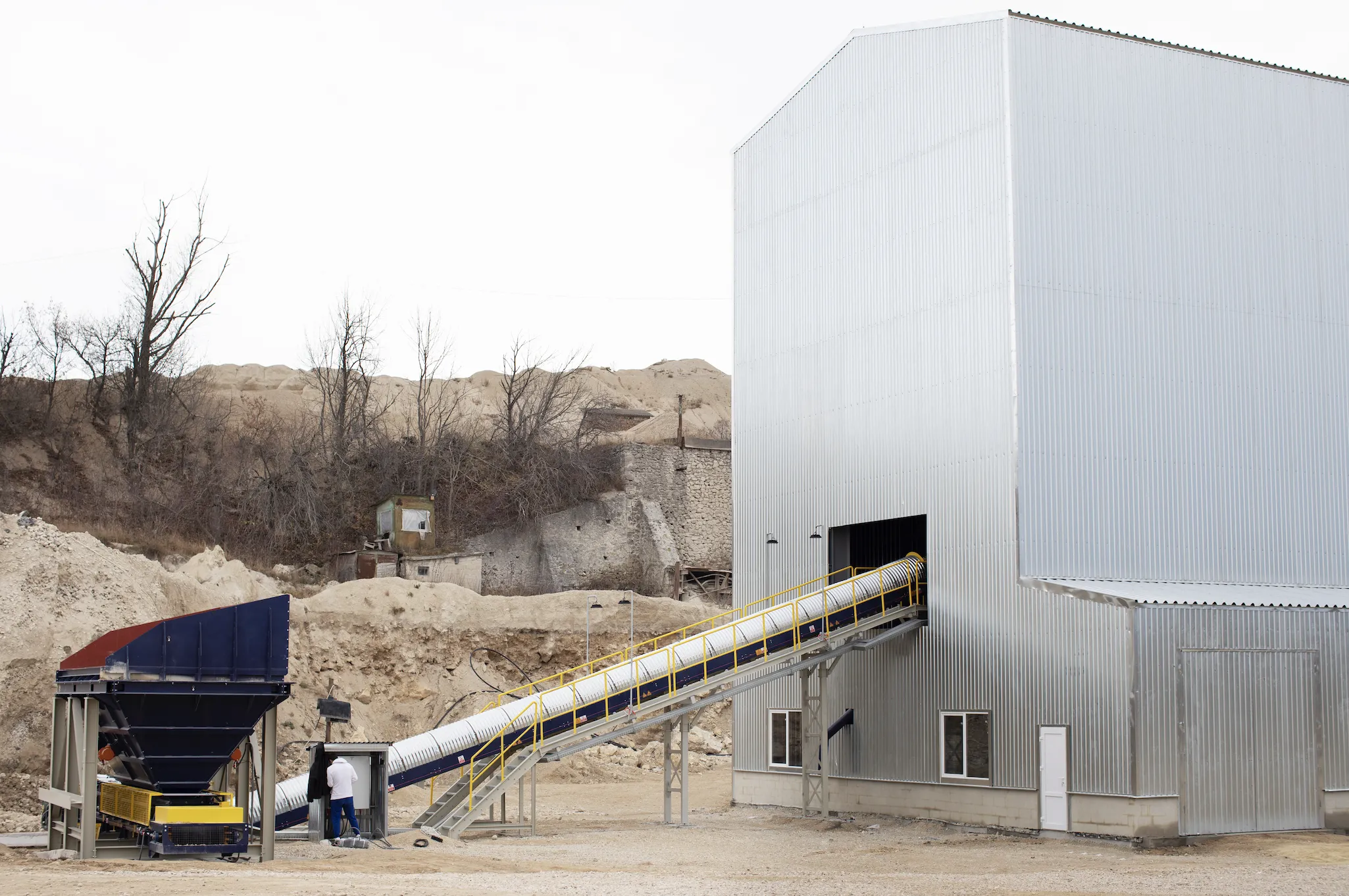 «Цемрос» остановил часть производств из за падения спроса на цемент