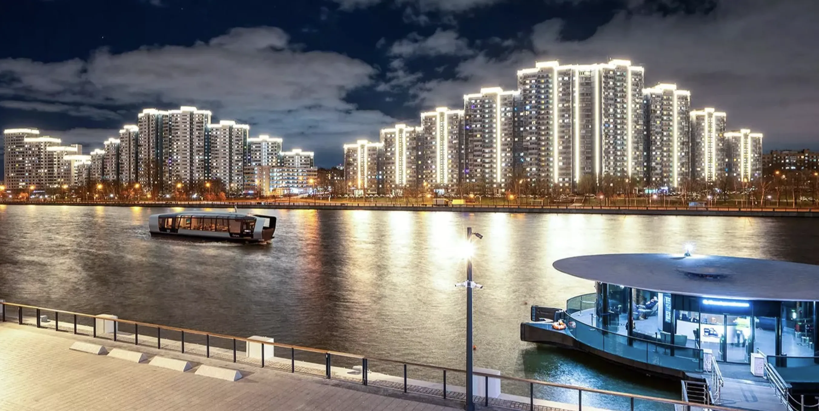 Как работает архитектурная подсветка Москвы 