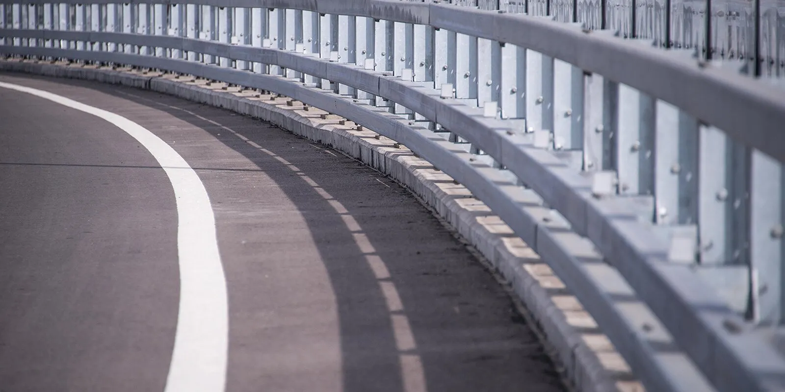 На пересечении Южной рокады и МСД открыли новые путепроводы