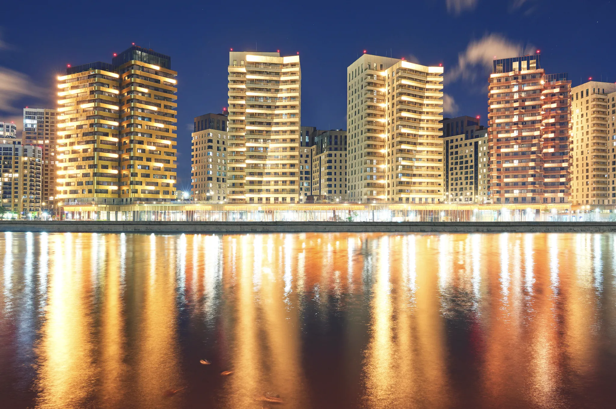 Симоновская набережная расцветает.  Для жизни, спорта и отдыха