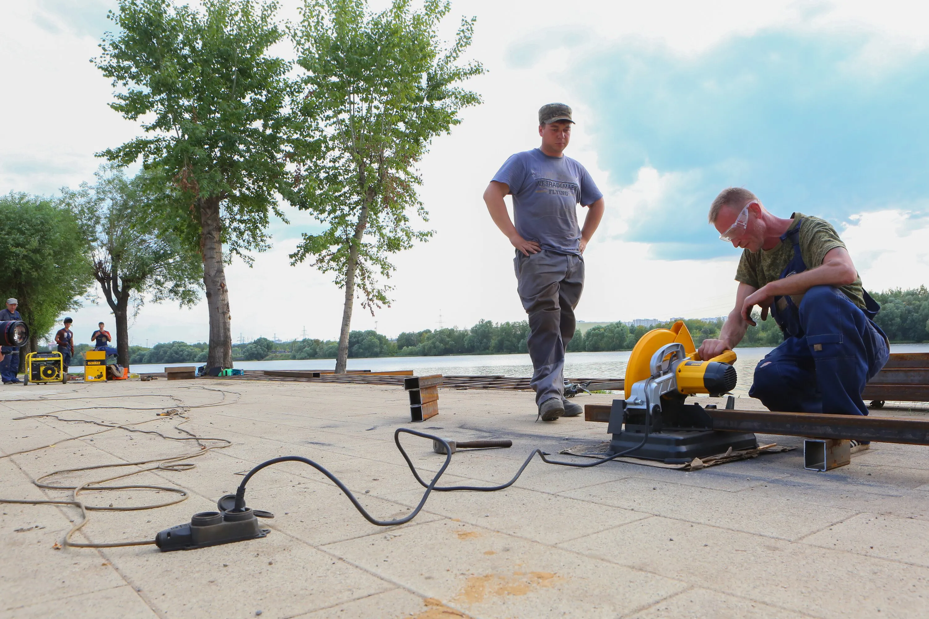 Там, где смог стоял