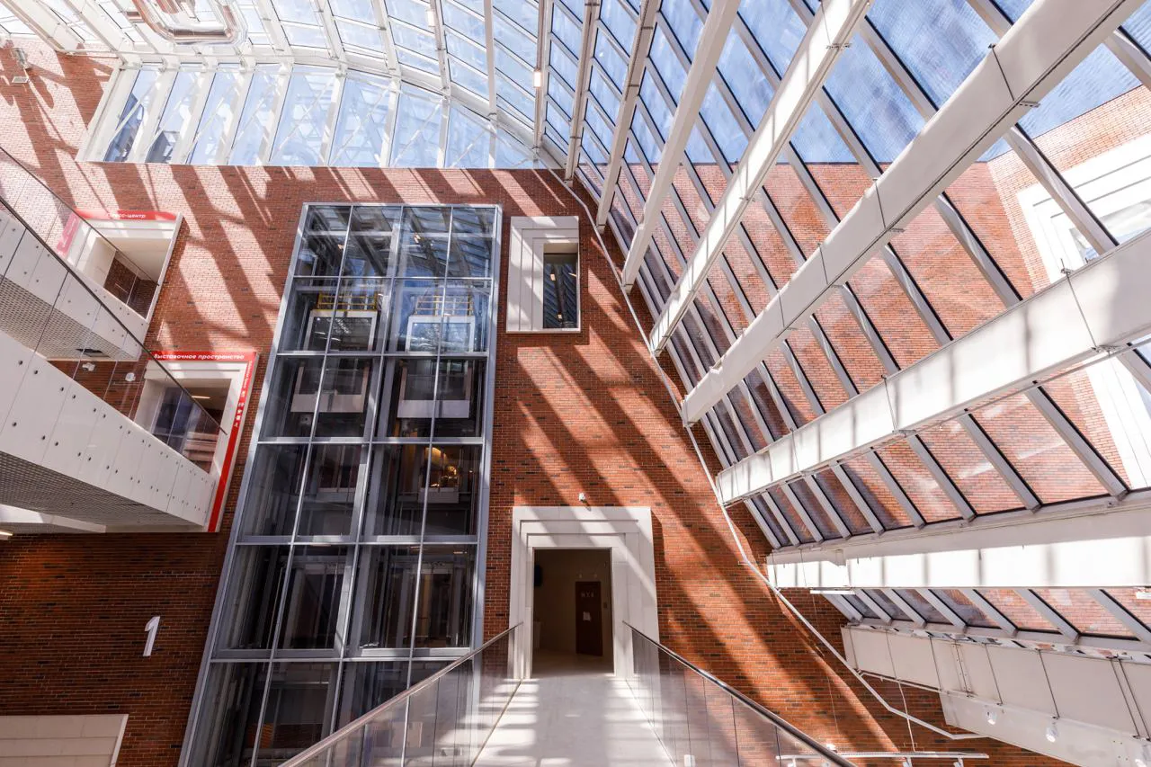 С видом на Кремль