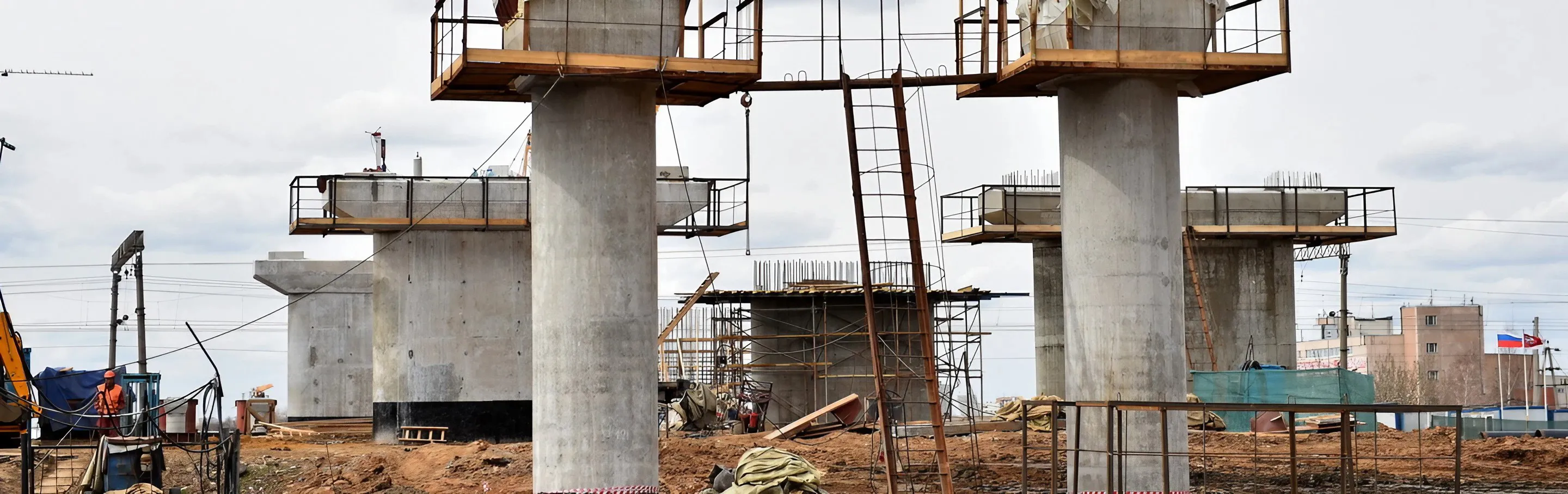 В Москве в этом году завершат строительство 12 путепроводов