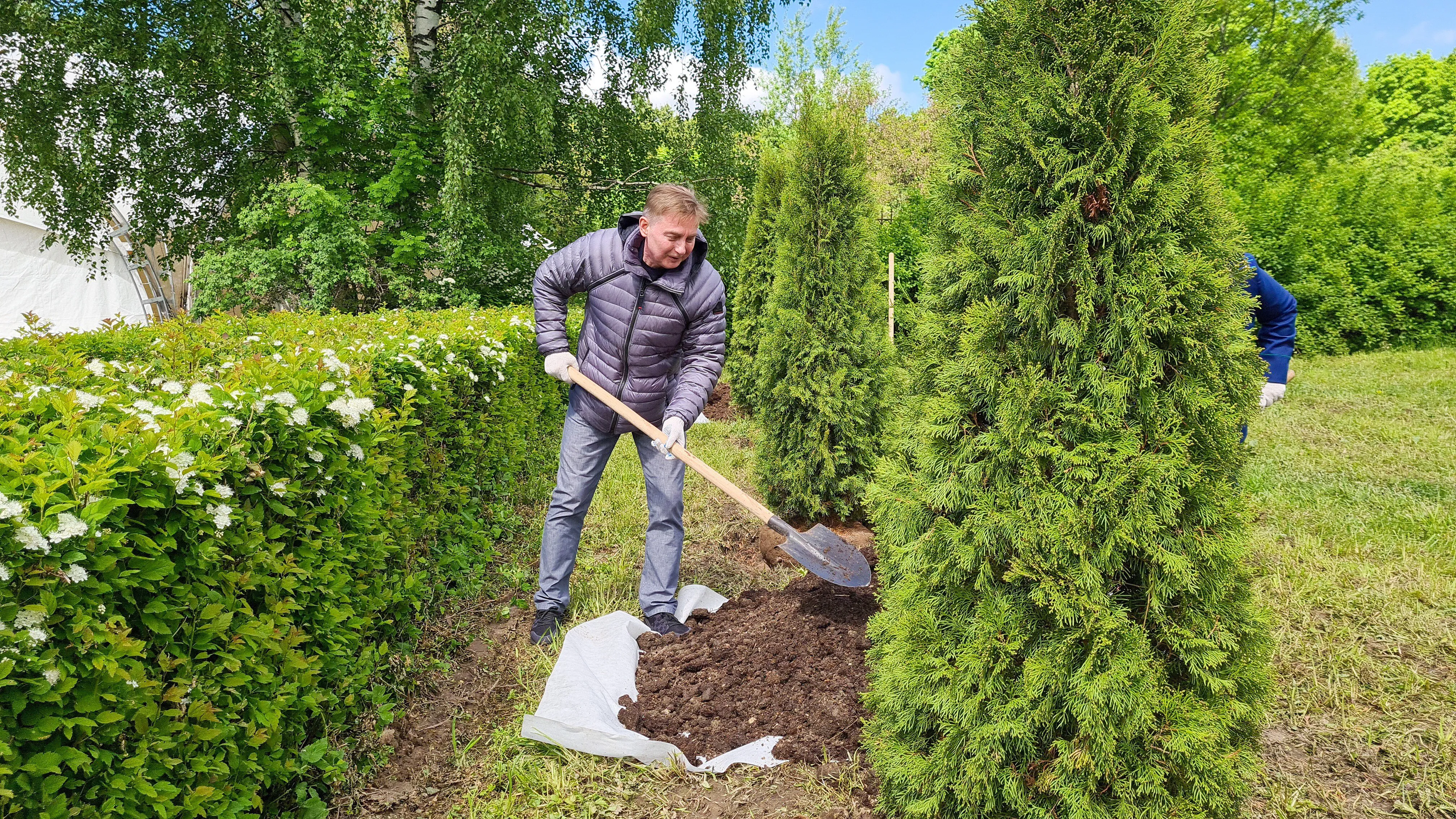 Как столица борется с загрязнением воздуха и воды, улучшает качество почвы и развивает систему экомониторинга?