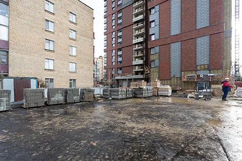 В этом году завершается первый этап программы переселения москвичей из ветхого жилья