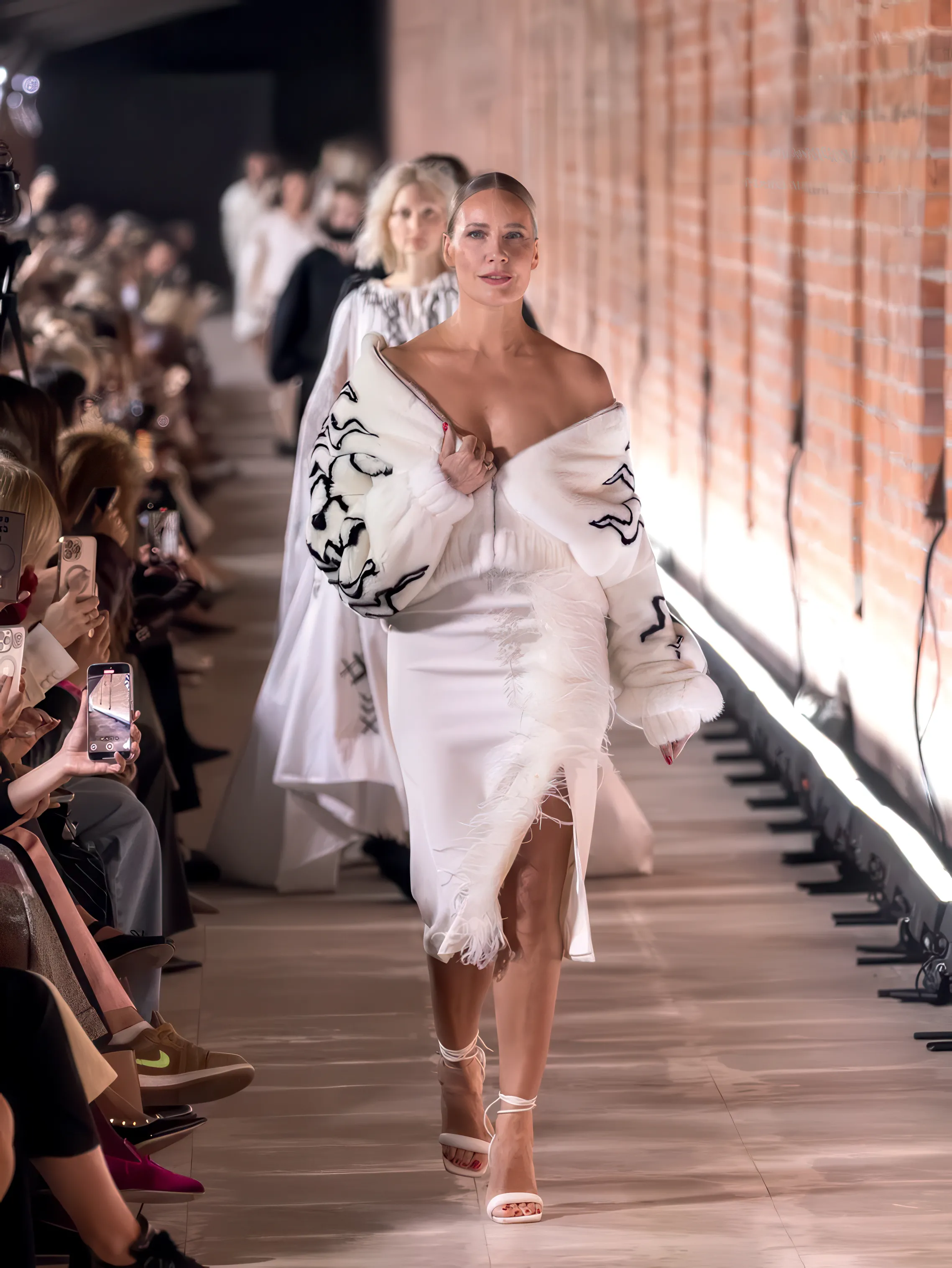 Подиум: от русской идентичности до цифрового прорыва