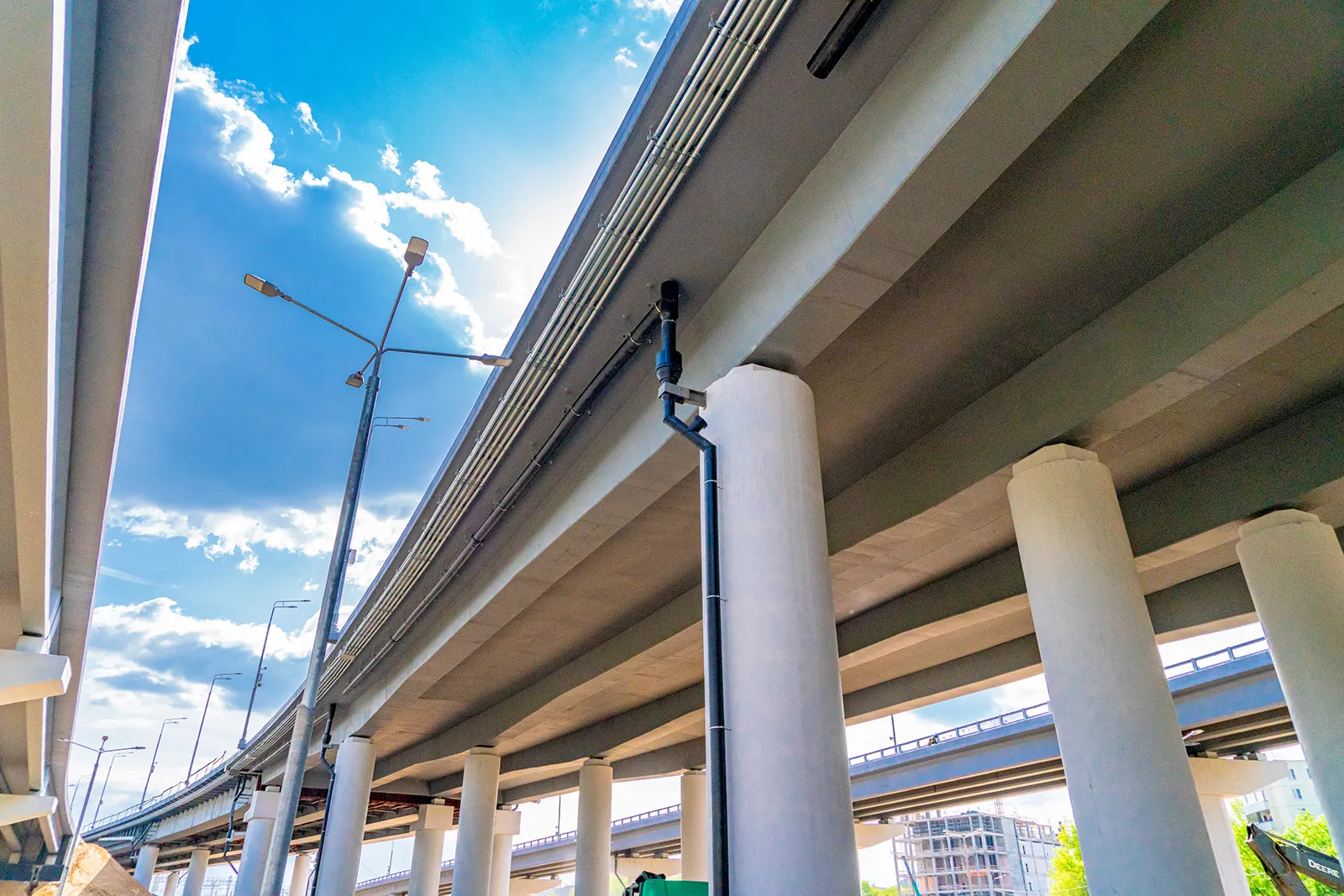 На трассе Солнцево – Бутово – Варшавское шоссе построили путепровод