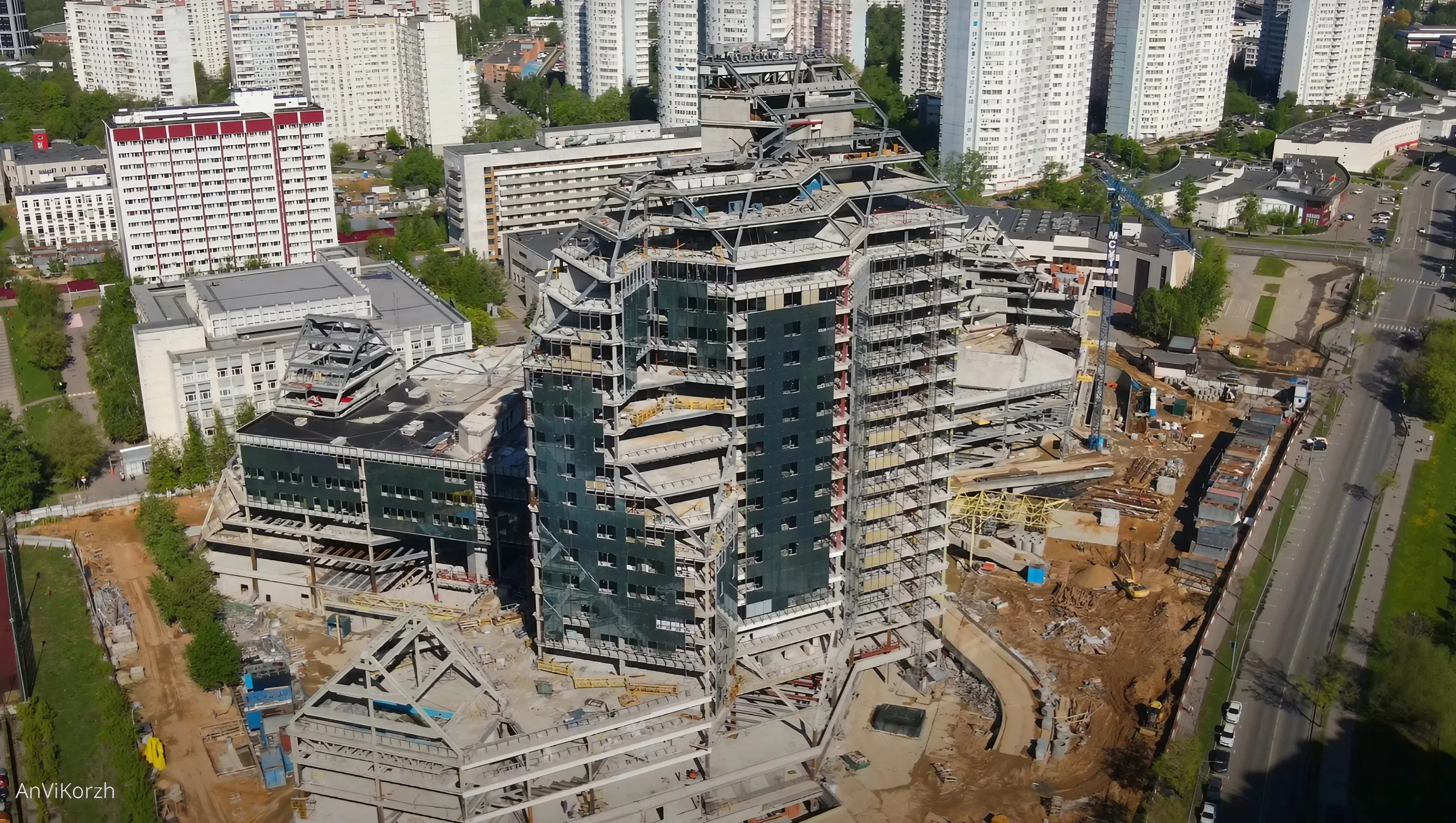 За 12 лет в Москве решили проблемы 655 долгостроев 