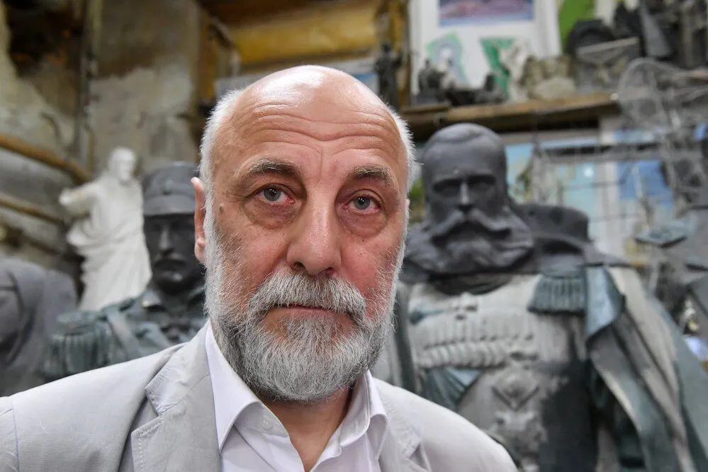 Столица глазами Салавата Щербакова