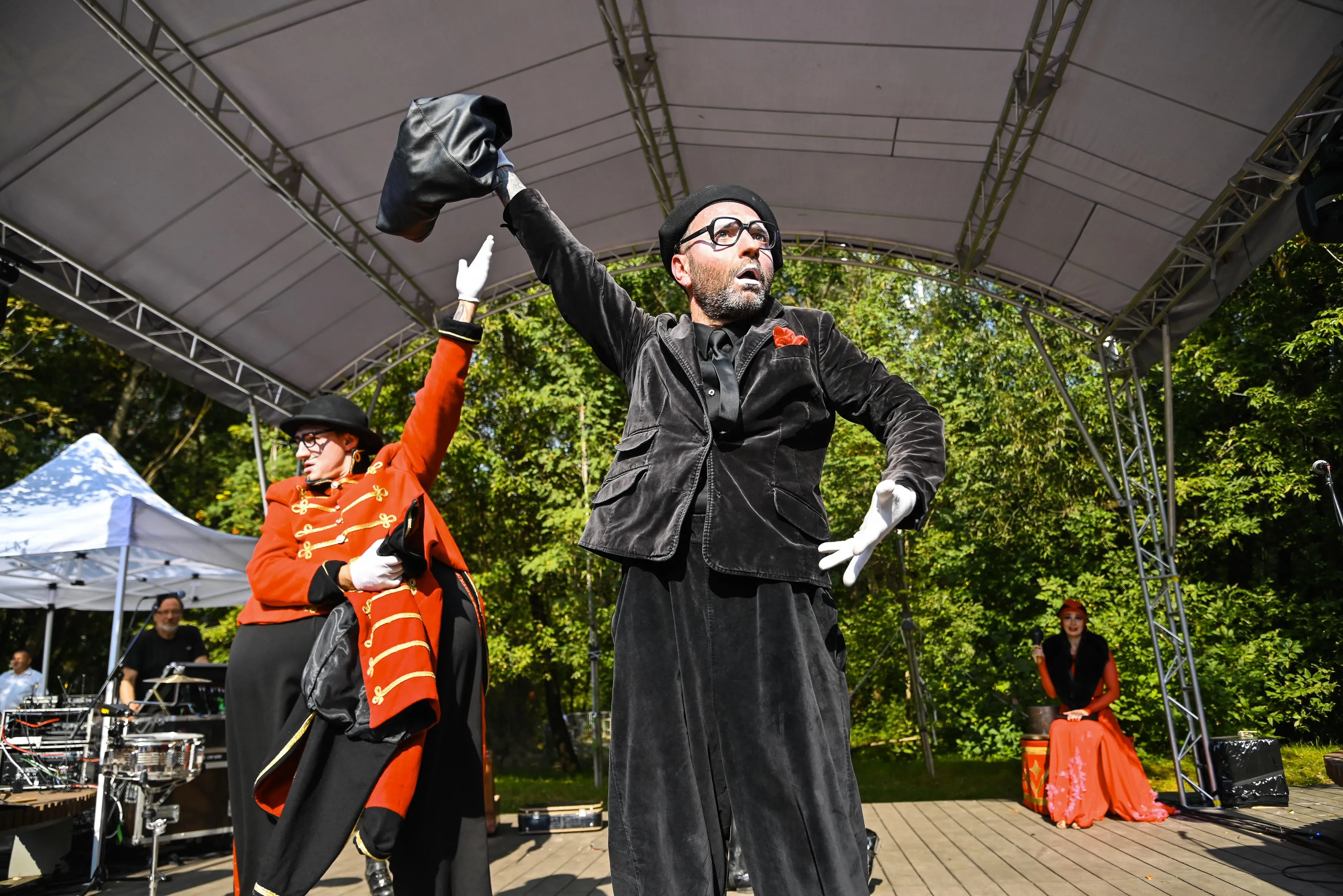 Фестиваль уличных театров пройдёт в парке «Событие»