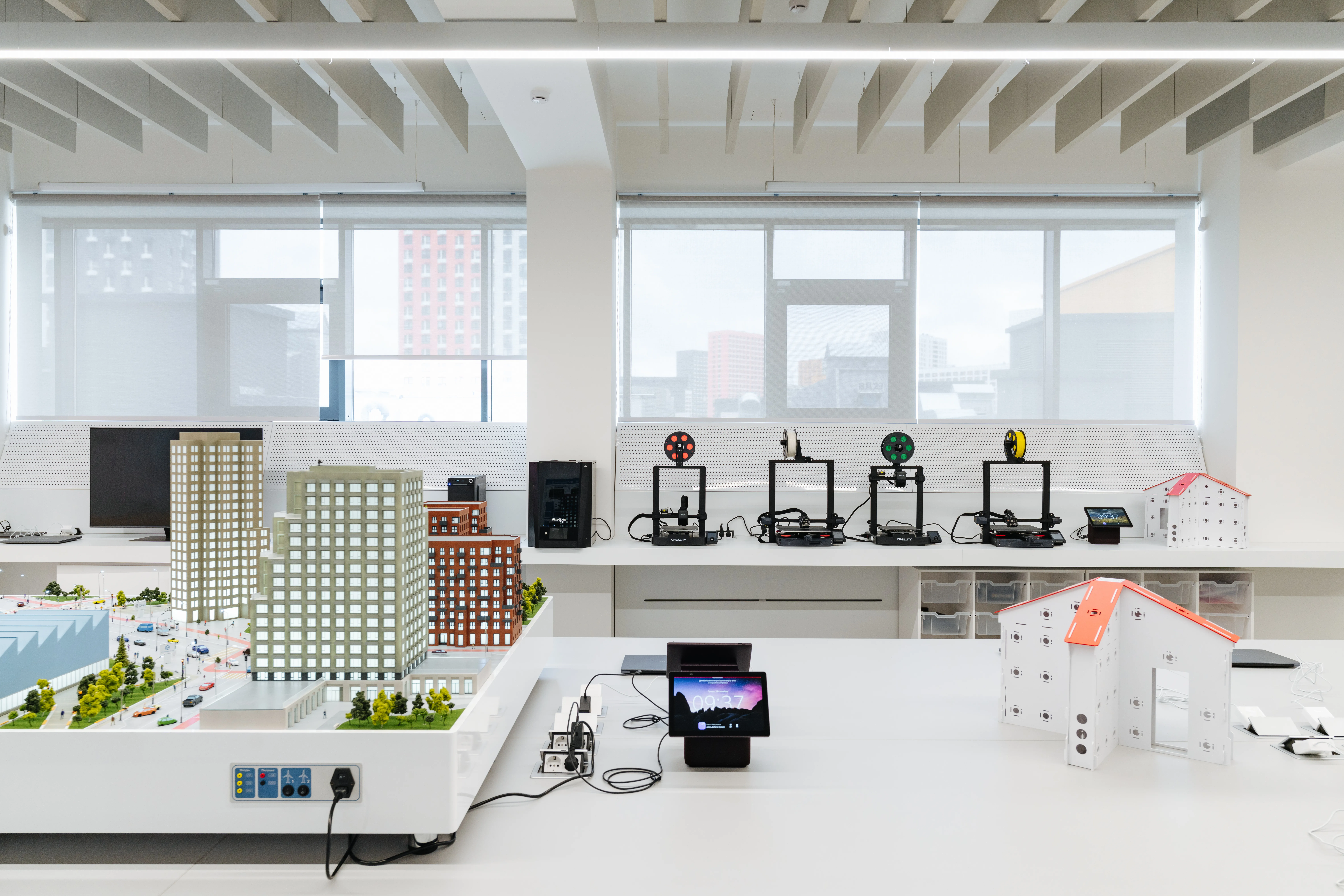 В Новой Москве стартовала IoT-программа для школьников от ПИК, «Летово» и «Умный дом с Алисой»