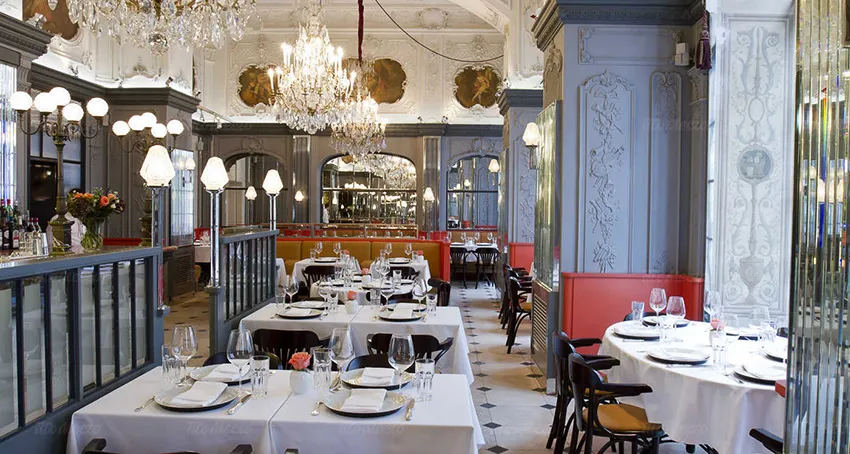 Фото: tomesto.ru restoran-brasserie-most-na-ulitse-kuznetskiy-most_b75e5_full-92591.jpg