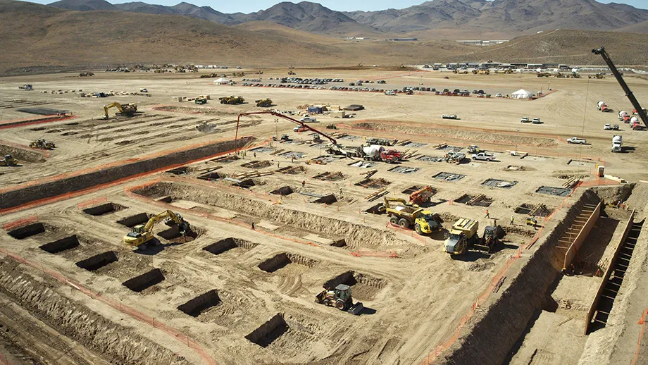 gigafactory-construction-2014-nov-4.jpg