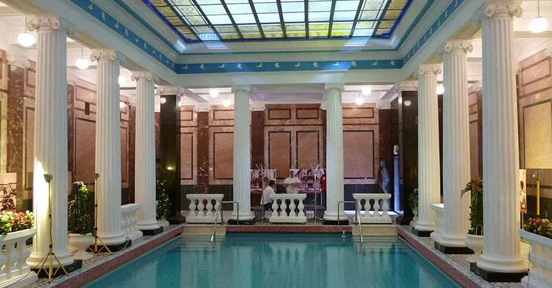 Бассейн_Сандуновских_бань_01.JPG