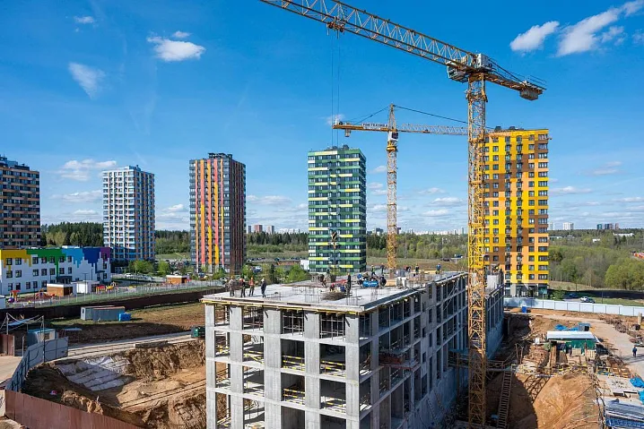 В ЖК «Новый Зеленоград» работы по устройству наружных сетей в 3 и 5 корпусах близятся к завершению