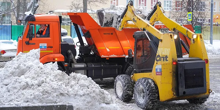 В Госдуме предложили резко повысить штрафы за плохую уборку снега