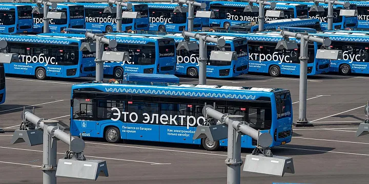 Электробусы вышли еще на два маршрута в ЮЗАО и ТиНАО