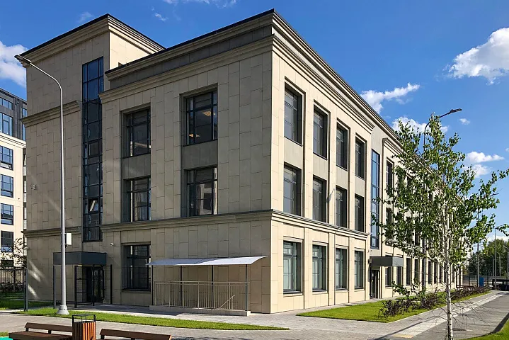 На проспекте Андропова открыли образовательный комплекс 