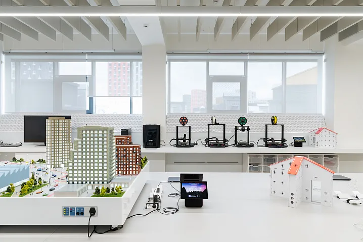 В Новой Москве стартовала IoT-программа для школьников от ПИК, «Летово» и «Умный дом с Алисой»