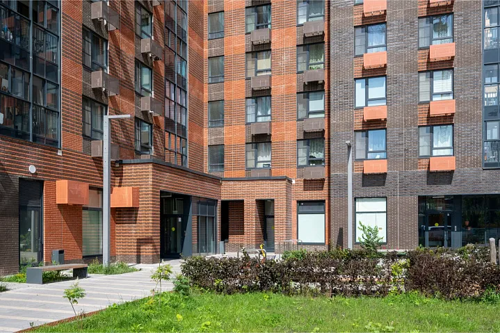 Свыше трех тысяч жителей ЮВАО получили квартиры по программе реновации