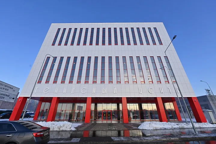 Мэр столицы Сергей Собянин открыл храм на территории Тушинского аэродрома 