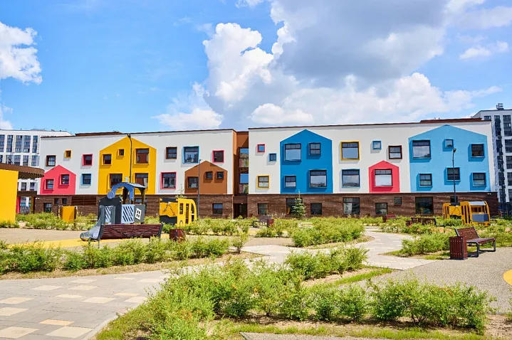 Более 370 новых рабочих мест для специалистов сферы образования создадут в городе-парке «Переделкино Ближнее»