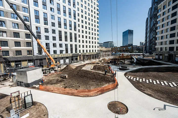 Началось благоустройство территории жилого комплекса на северо-западе столицы