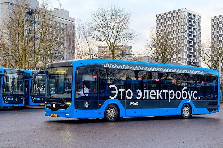 В прошлом году электробусы вышли на маршруты в 115 районах столицы