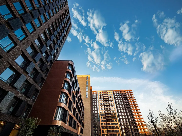  30% строящихся квартир и апартаментов на рынке новостроек Москвы будут сданы в 2025 году