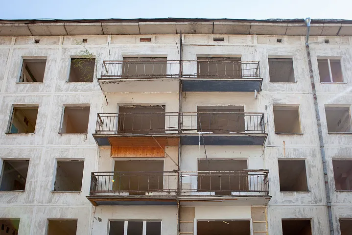 134 старых дома демонтировали по программе реновации с начала года