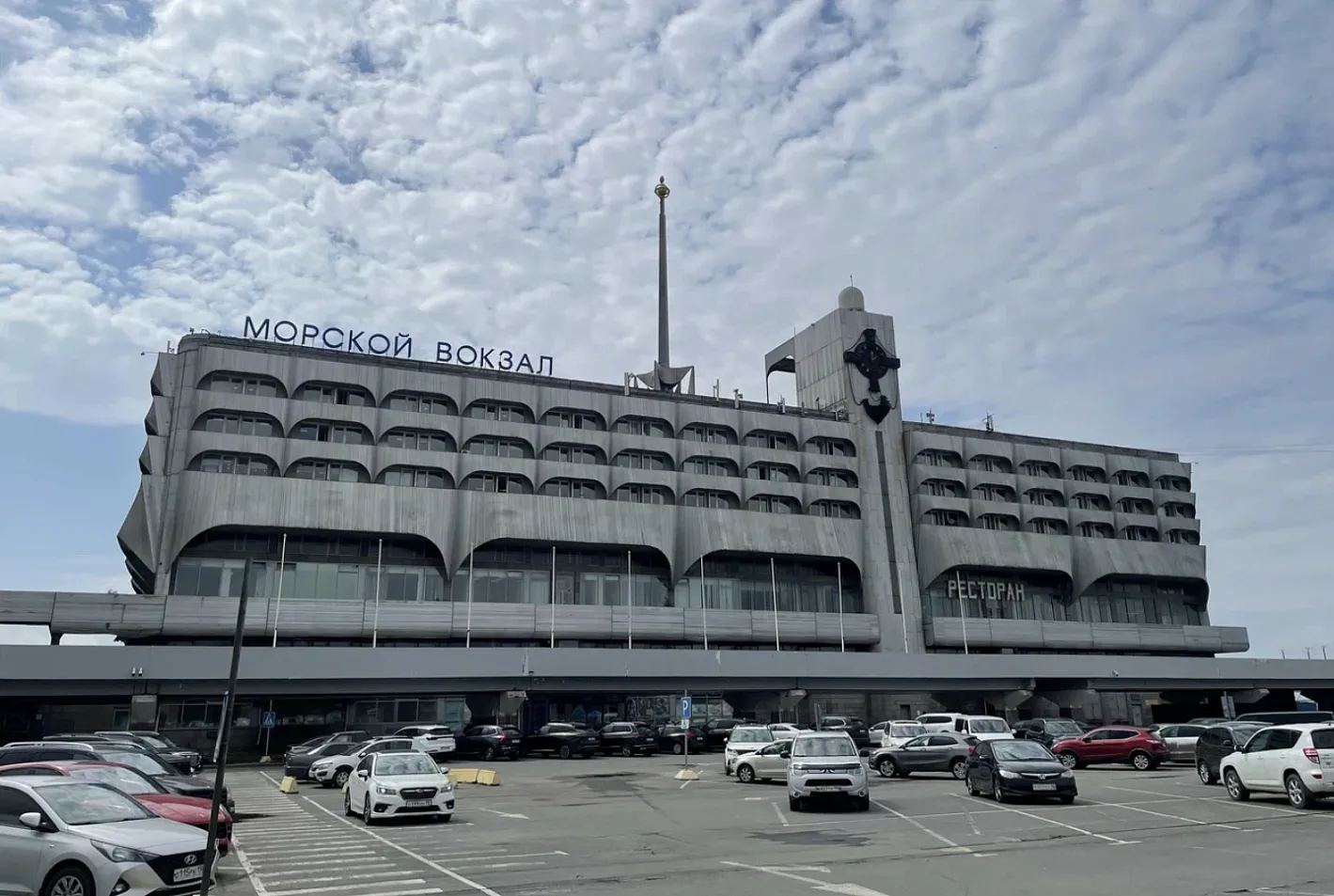 Морской вокзал в Петербурге станет гостиницей