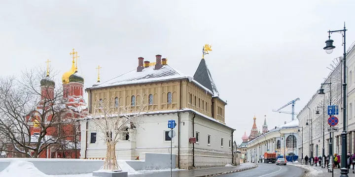 Задачи со многими неизвестными успешно решают реставраторы, возвращая зданиям столицы первоначальный облик