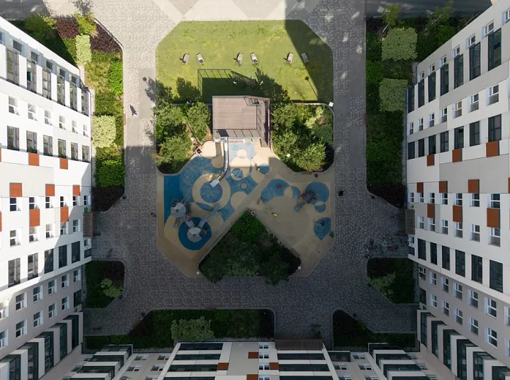 Ландшафтное благоустройство как искусство: Опыт Брусники, или За что дают премии застройщикам