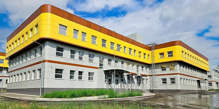 С начала года Москва реализовала на торгах 48 нежилых зданий