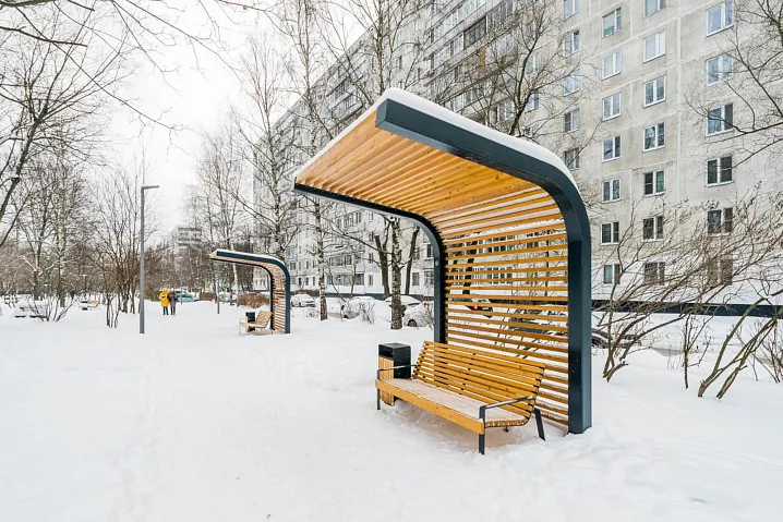 У вокзала Лианозово благоустроили территорию 