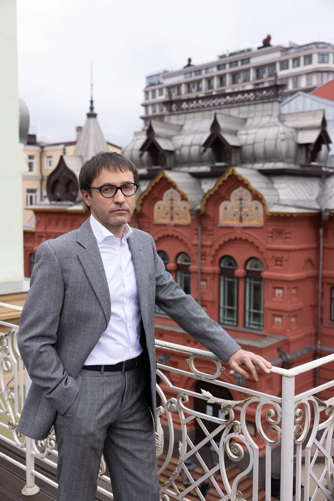 Благотворительность, забота о сотрудниках и жильцах