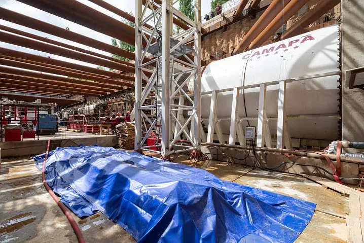 На перегоне «Театральная» - «Алабинская» Самарского метрополитена смонтировано 100 колец левого тоннеля