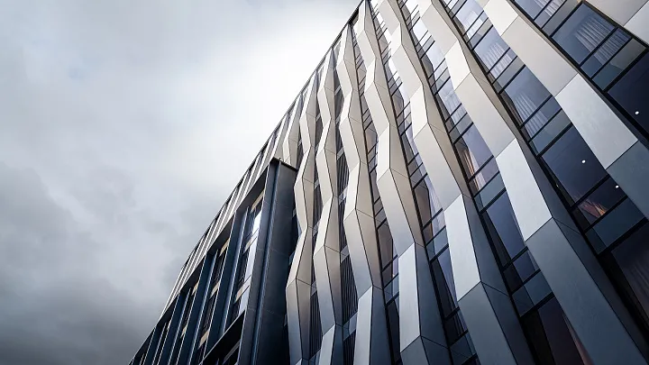 ЖК с фактурными фасадами и открытыми террасами построят в Западном Дегунино