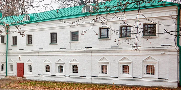В «Коломенском» завершили реставрацию Сытного двора